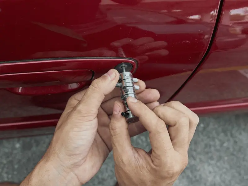 Chaveiro automotivo em Embu das Artes – chave codificada e transponder